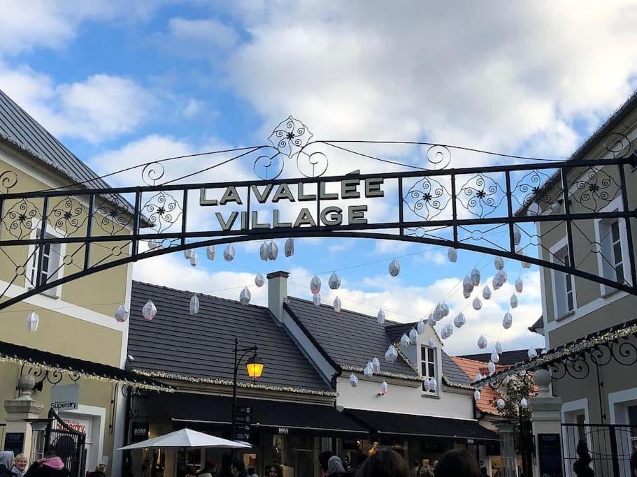Apartment Wakandais-proche Disney, Parking & Wifi *